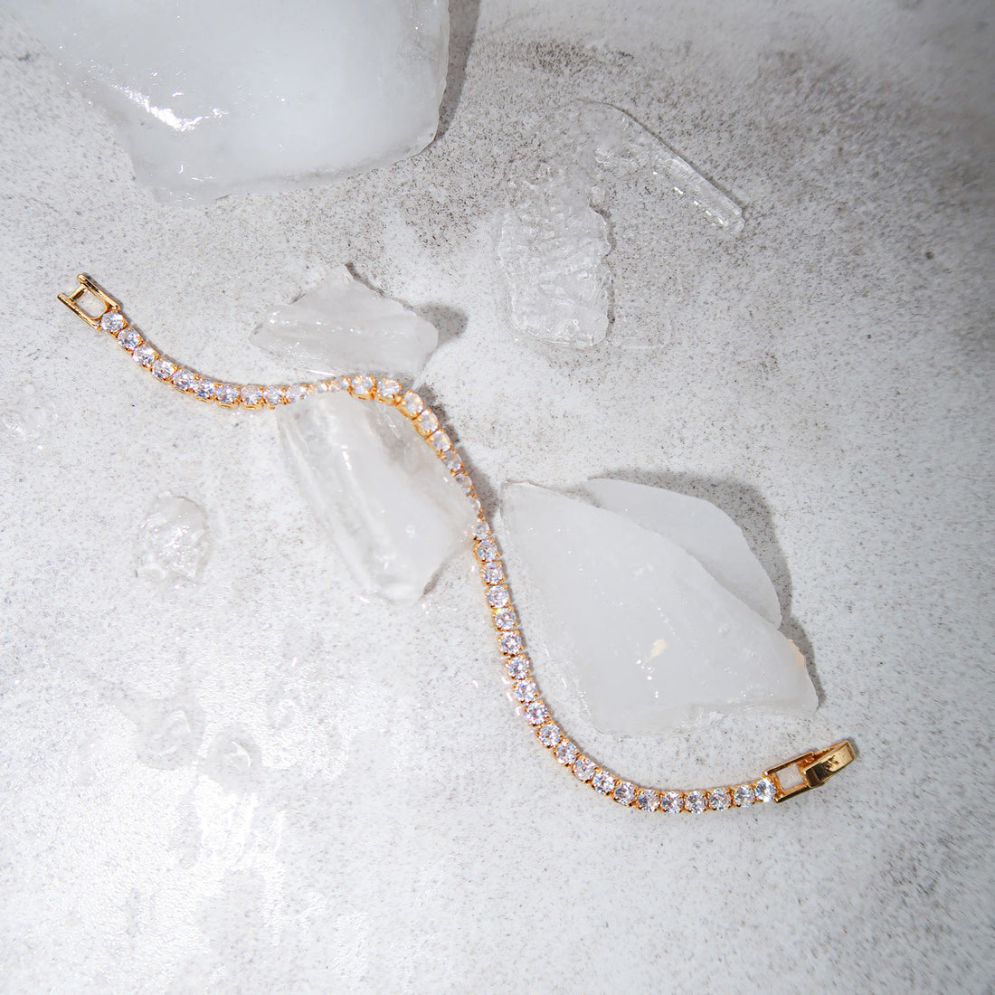 Tennis Bracelet in Gold