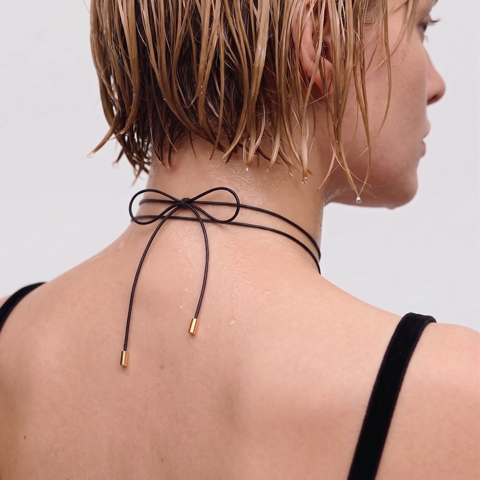 Cord String Necklace in Gold