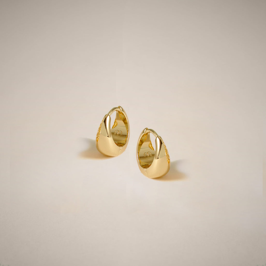 Mini Pebble Hoop Earrings in Gold