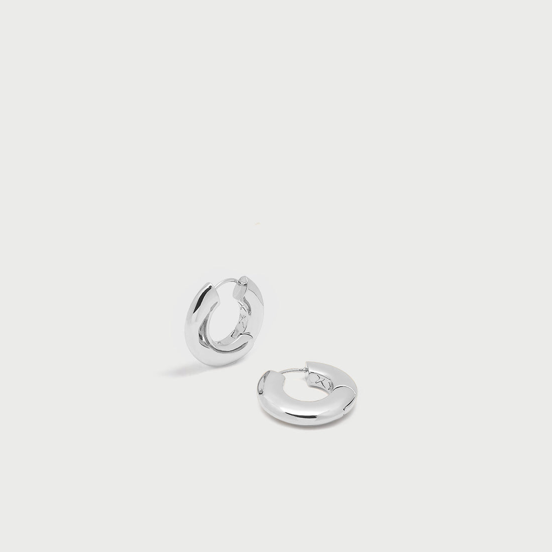 Sirso Midi Chubby Hoop Earrings in Silver