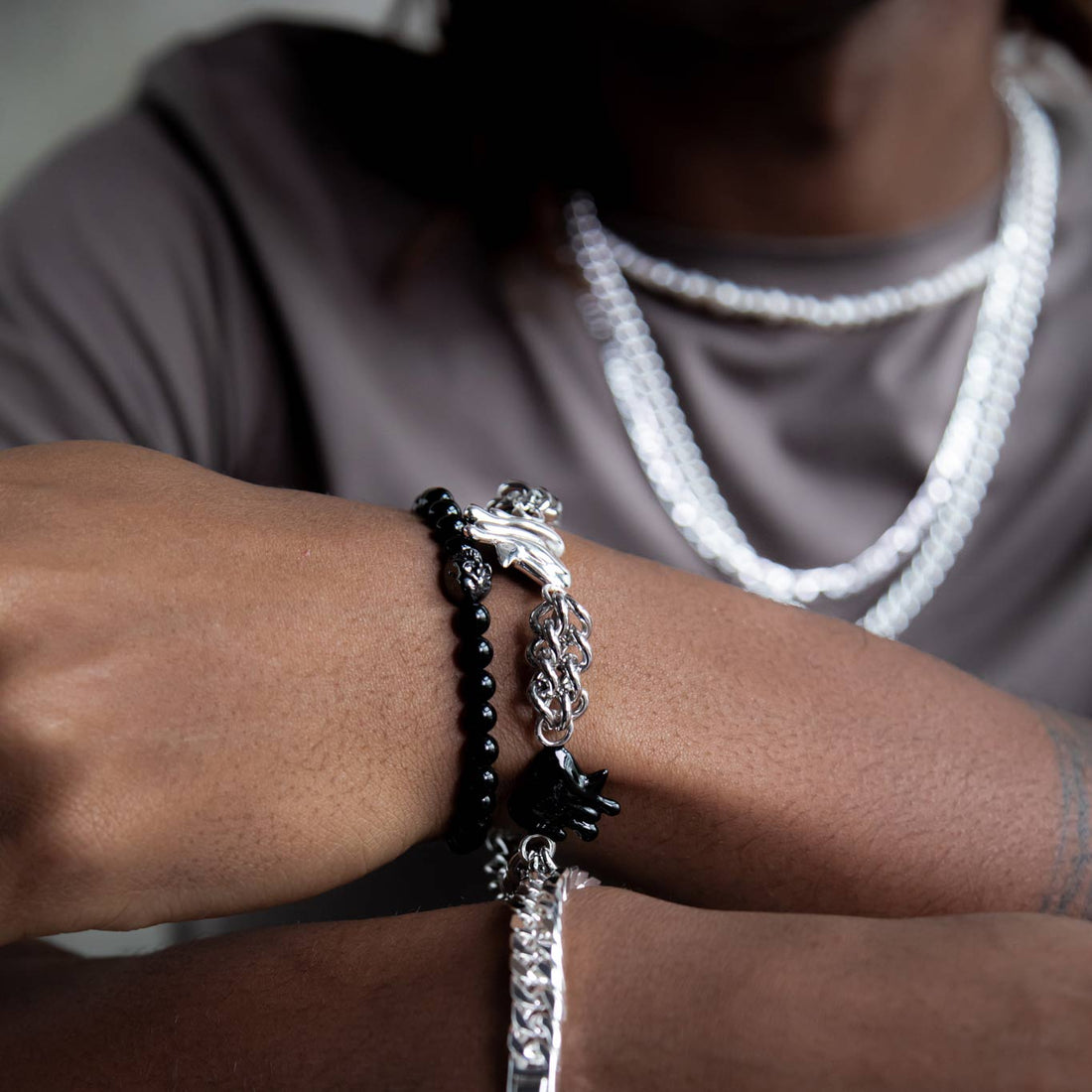 Scream Black Onyx Bracelet in Gunmetal