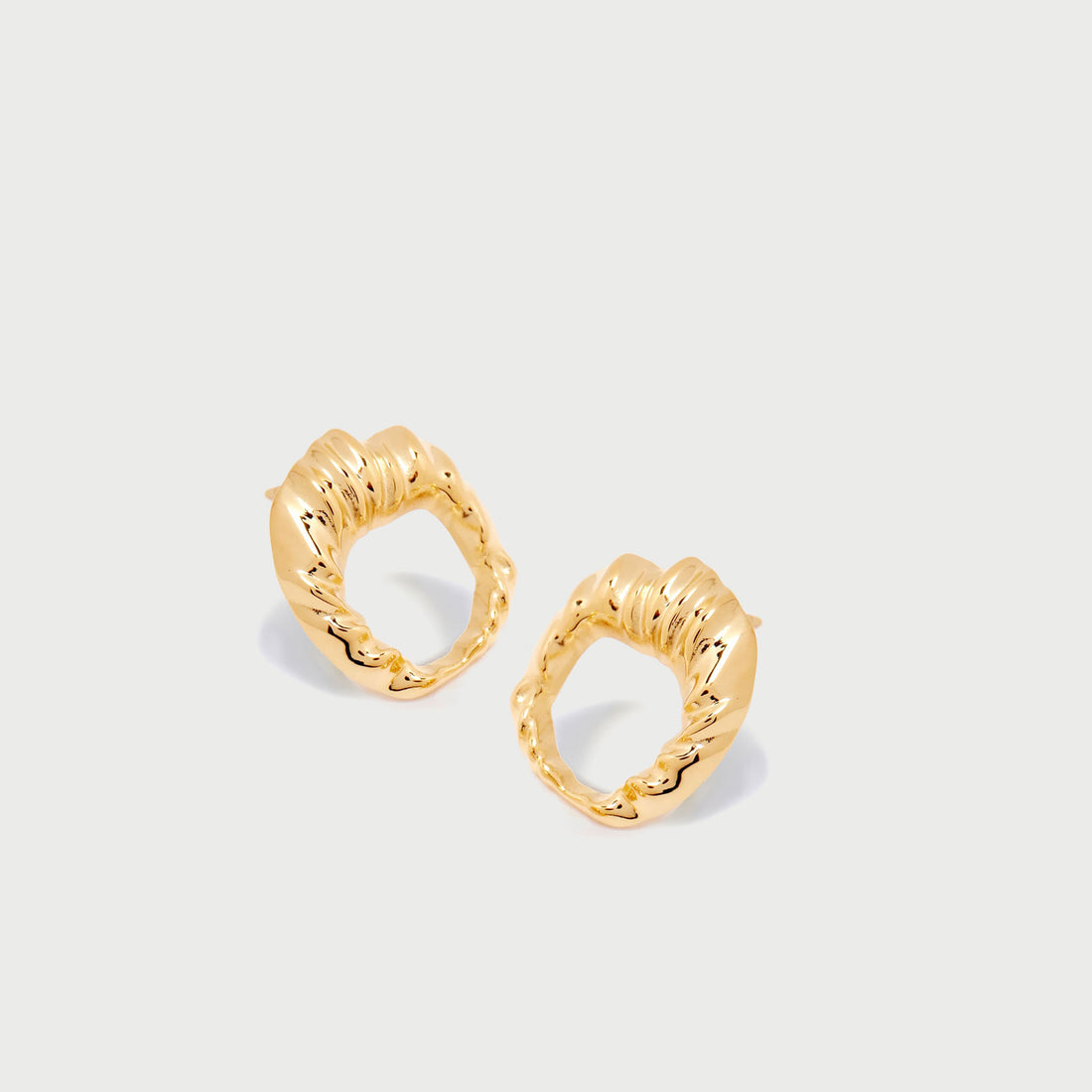 Iyun Face on Stud Earrings in Gold