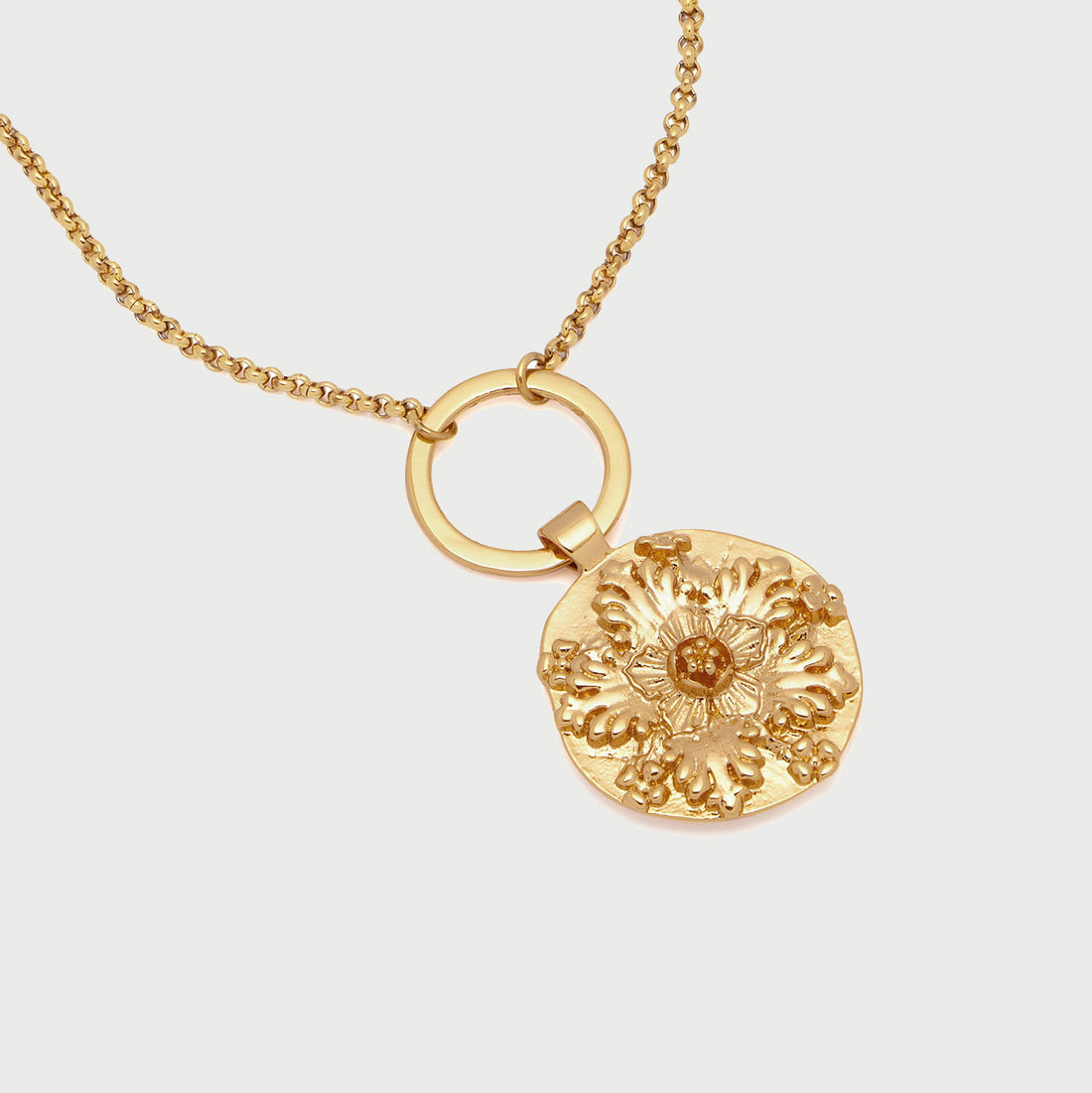 Maxi Flower Pendant Long Necklace in Gold