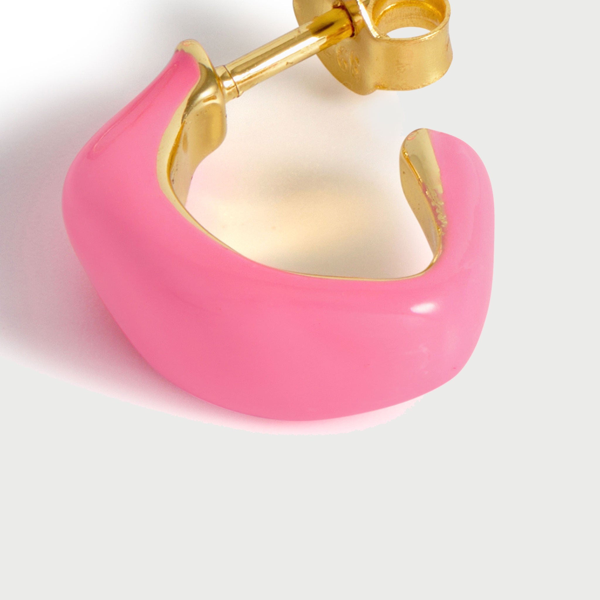 Pero Small Hoop Earrings in Gold and Pink