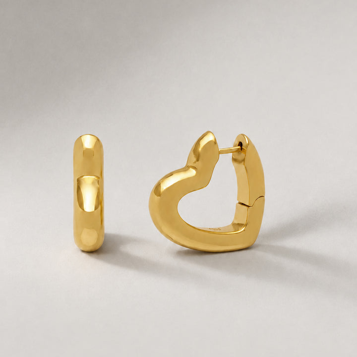 Loff Midi Heart Hoop Earrings in Gold