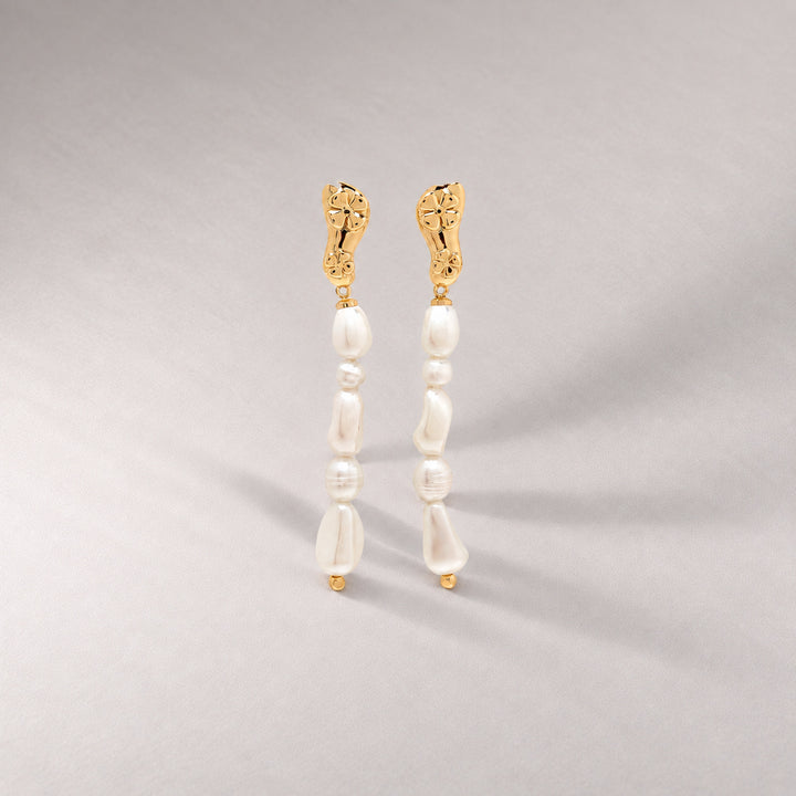 Eclo Pearl Drop Earrings in Gold