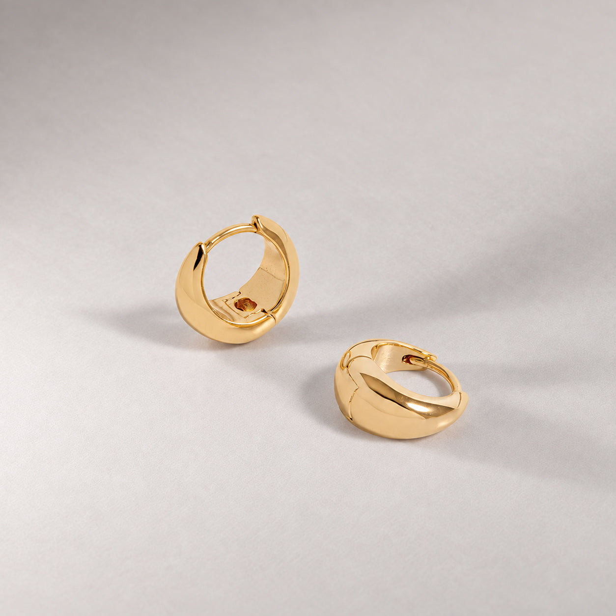 Mini Pebble Hoop Earrings in Gold