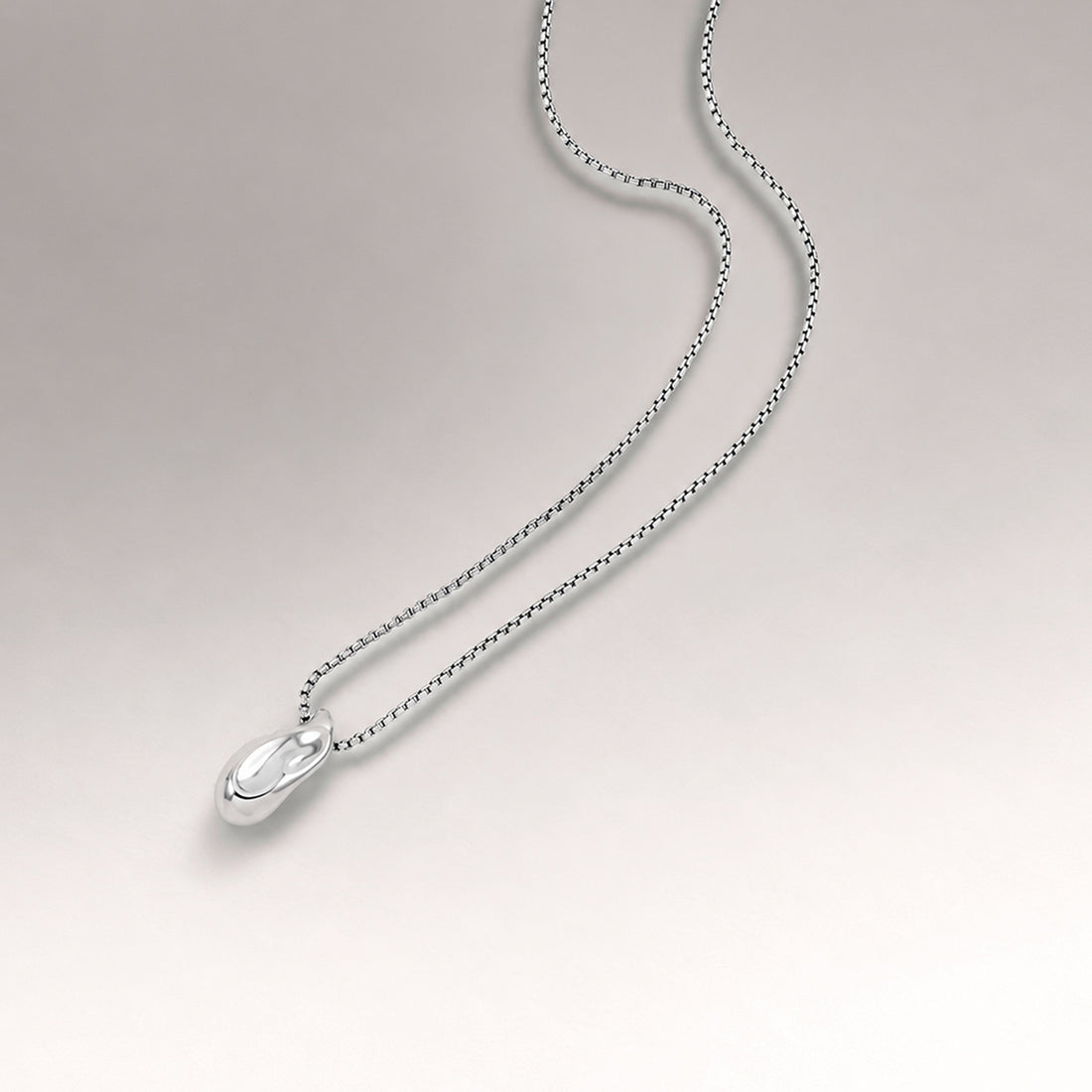Perto MinI  Necklace in Silver