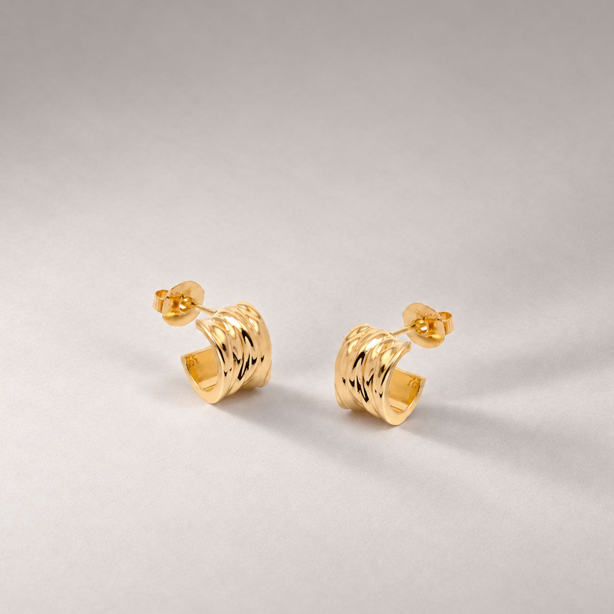 Minos Mini Hoop Earrings in Gold