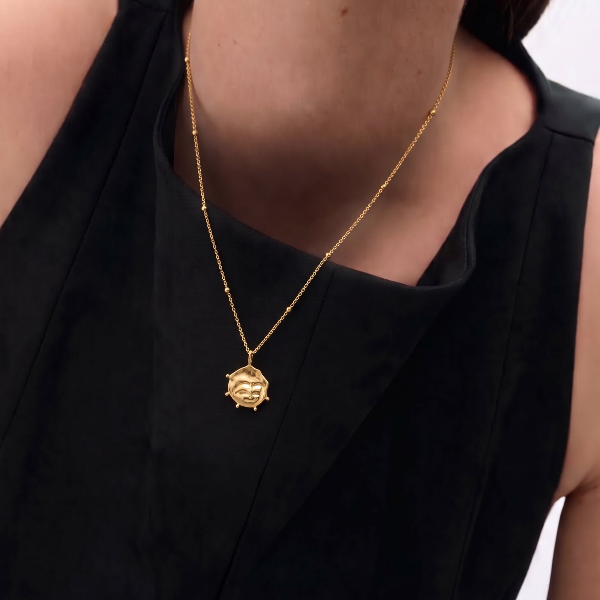 BISOU NECKLACE IN GOLD