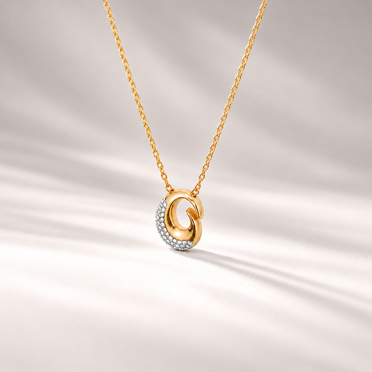Insignia Pave Necklace in Gold