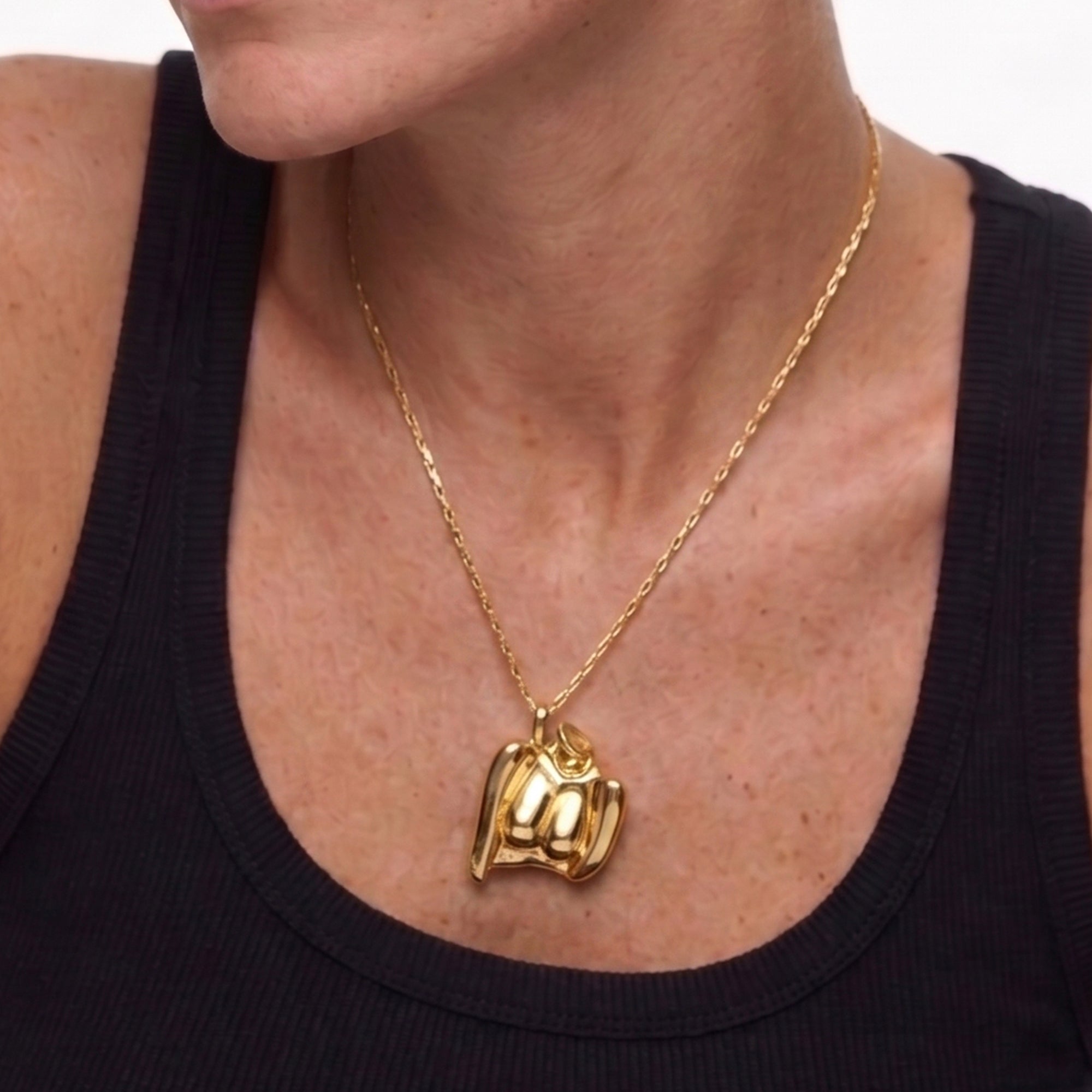 Naked Maxi Pendant Necklace in Gold