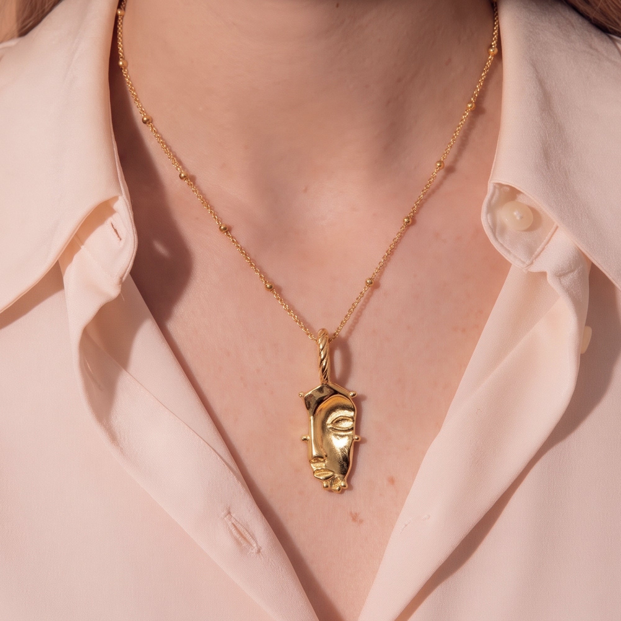 Visage Mini Pendant Choker Necklace in Gold