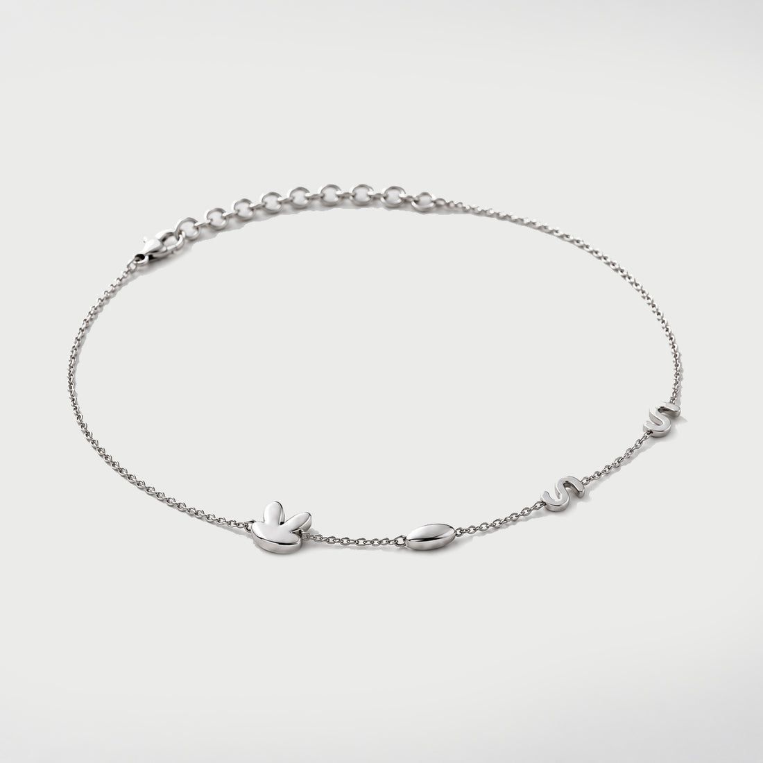 Kiss Necklace in Silver