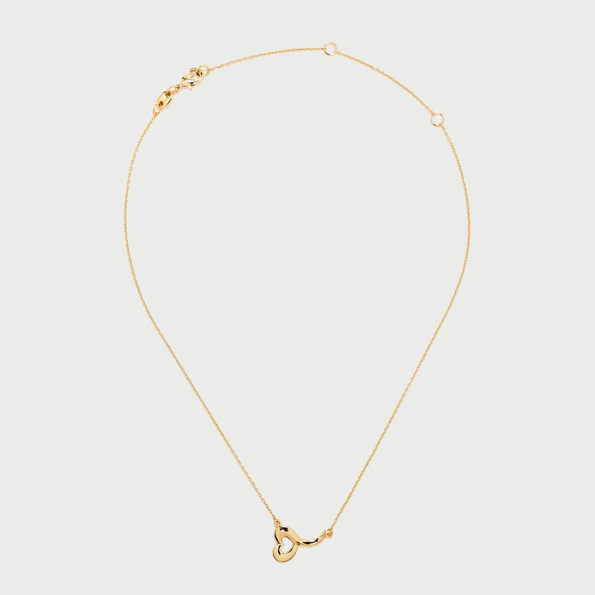 Love Heart Short Necklace in Gold