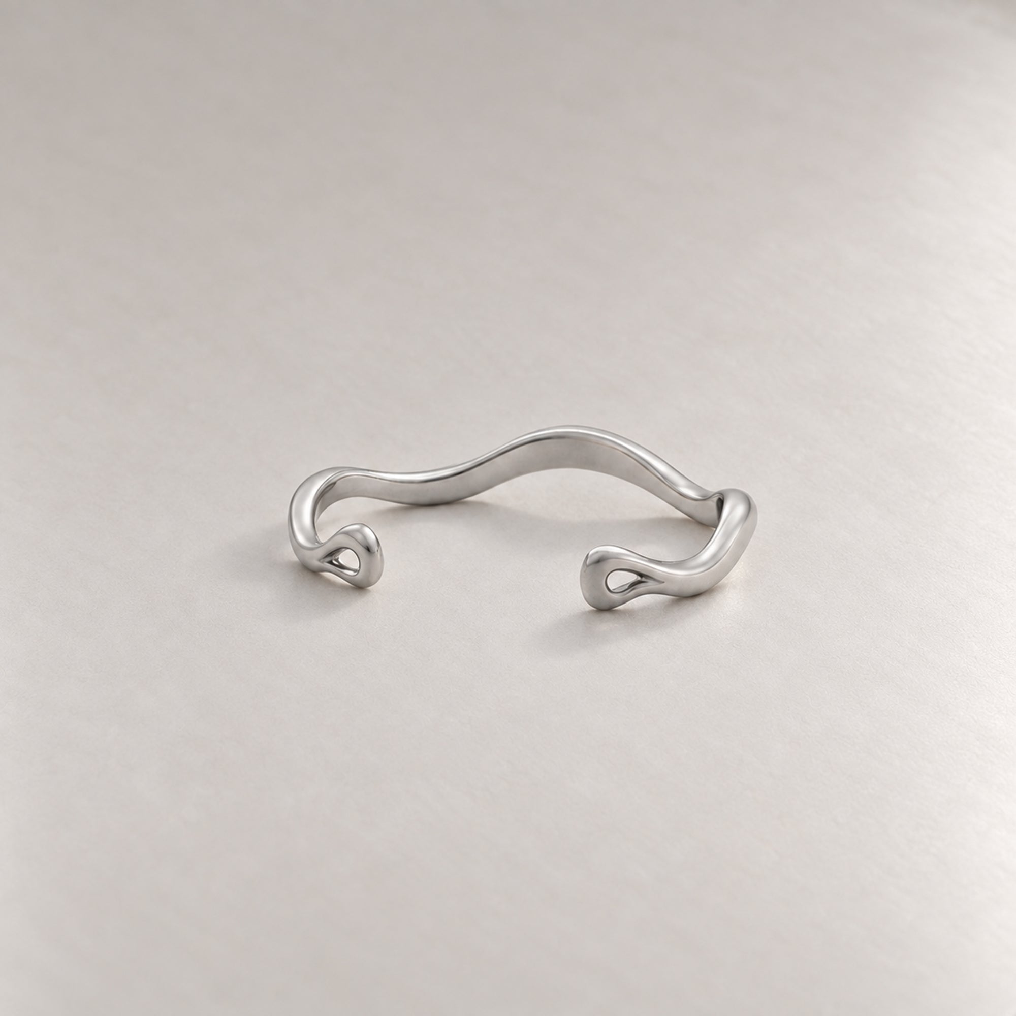 YOJ Magma Cuff in Silver