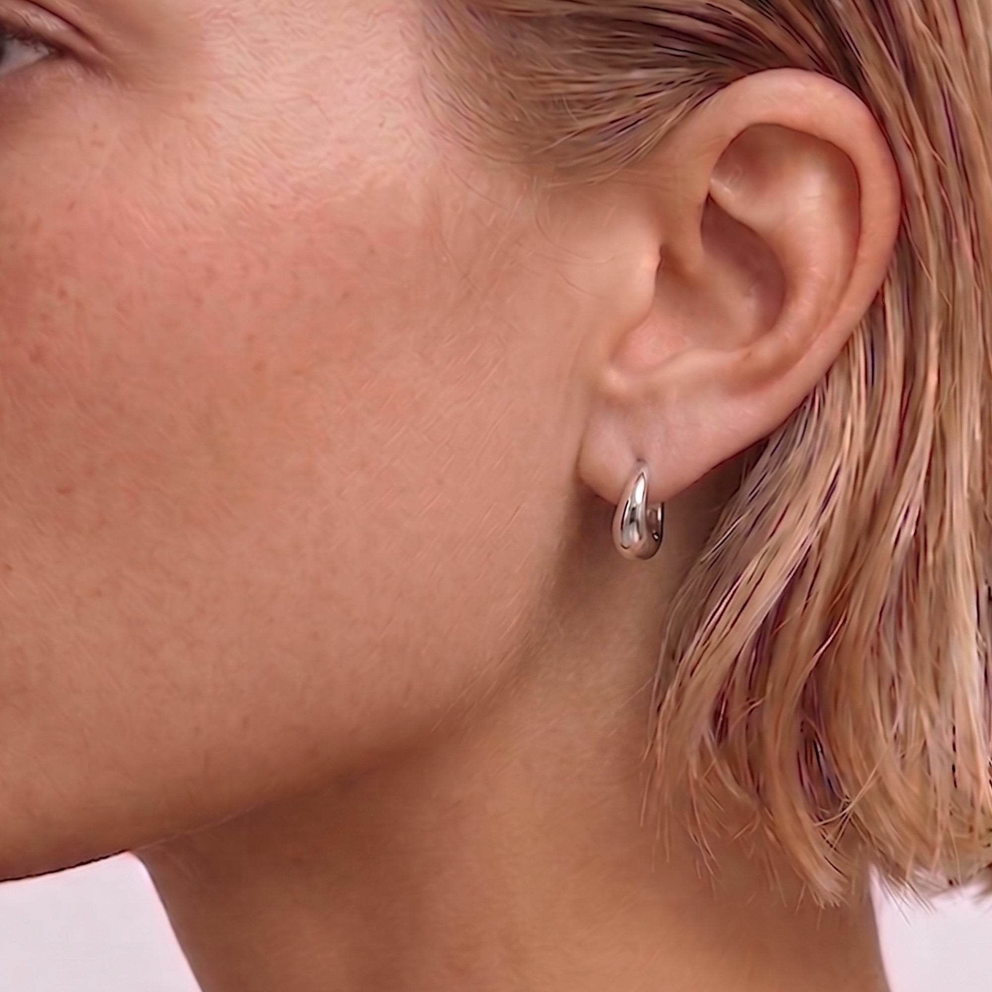 Mini Pebble Hoop Earrings in Silver