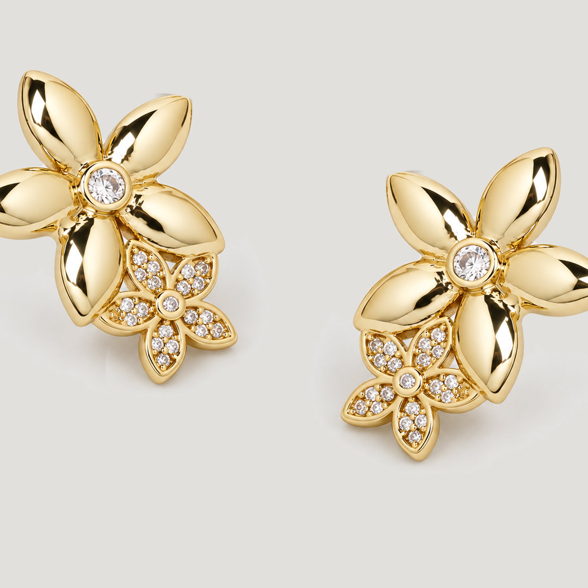 MEIGU CRYSTAL STUDS IN GOLD & CRYSTALS