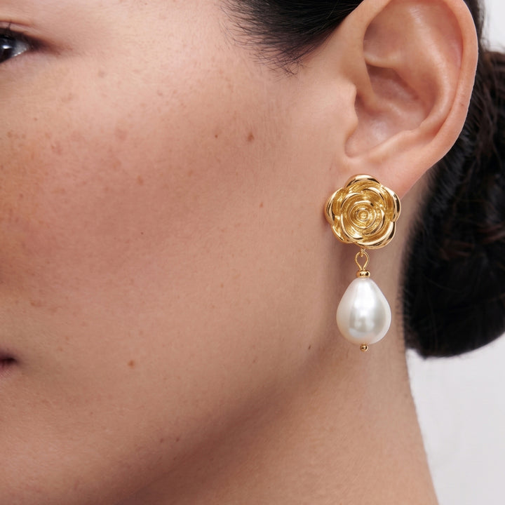 ROSE PEARL DROP EARRINGS IN GOLD & PEARLS