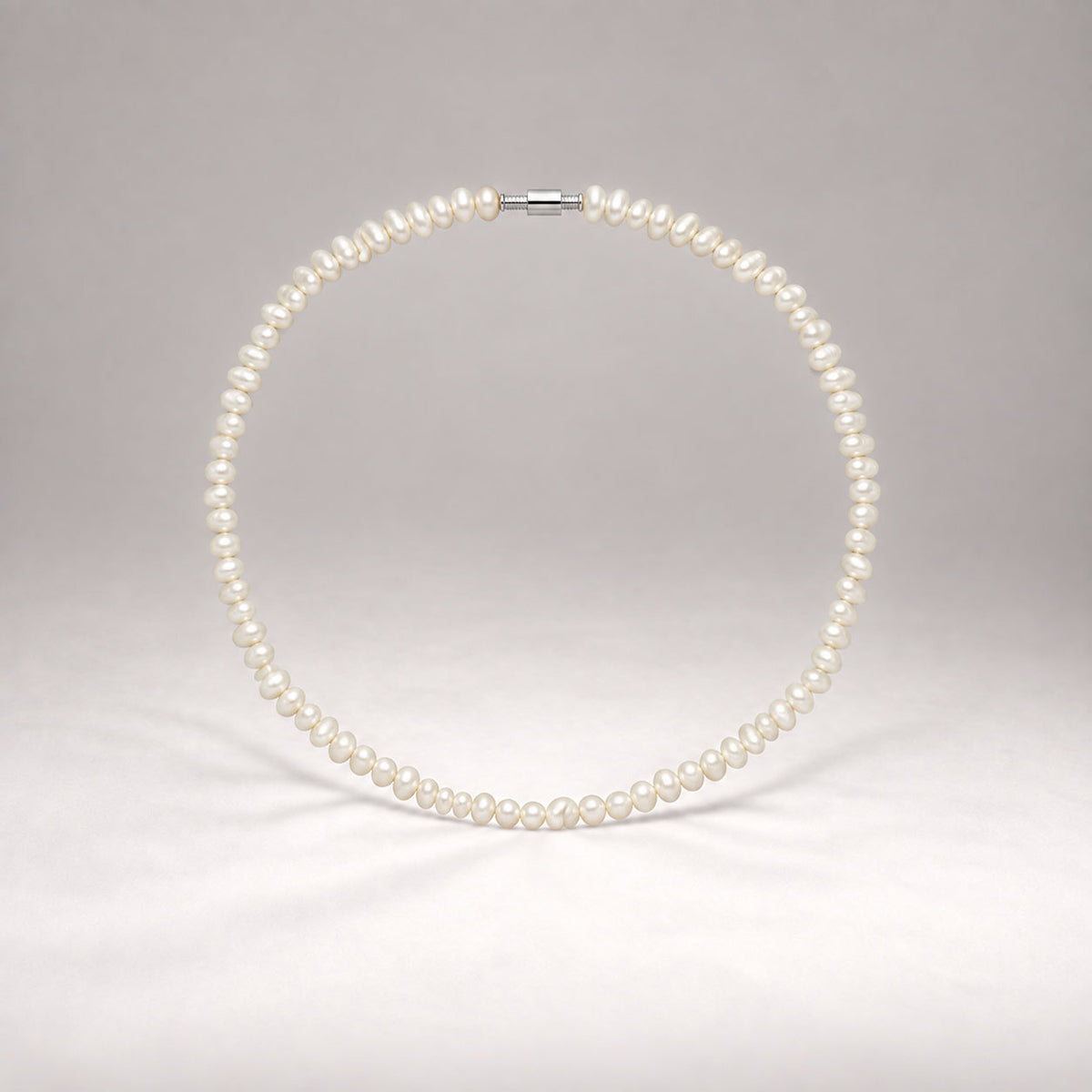 Palermo Pearl Necklace in Silver