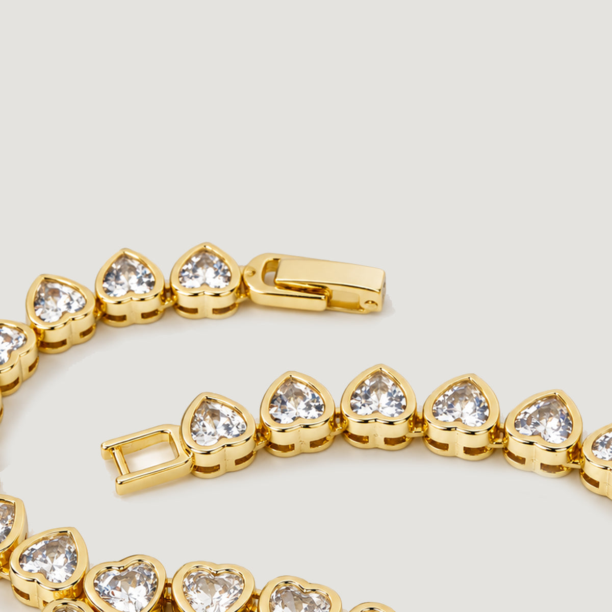 AGAPPI CRYSTAL NECKLACE IN GOLD & CRYSTALS