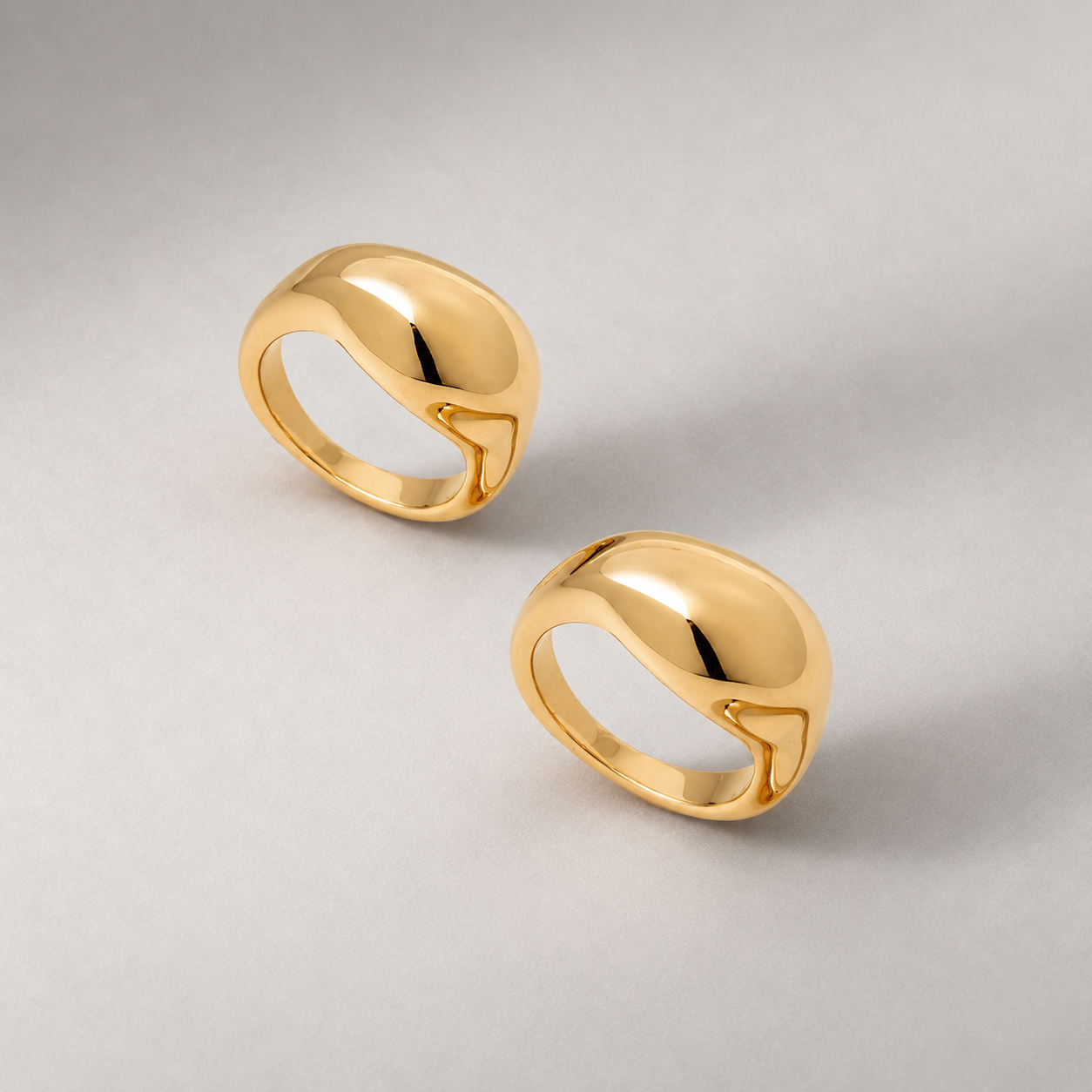 Ine Ring Set in Gold