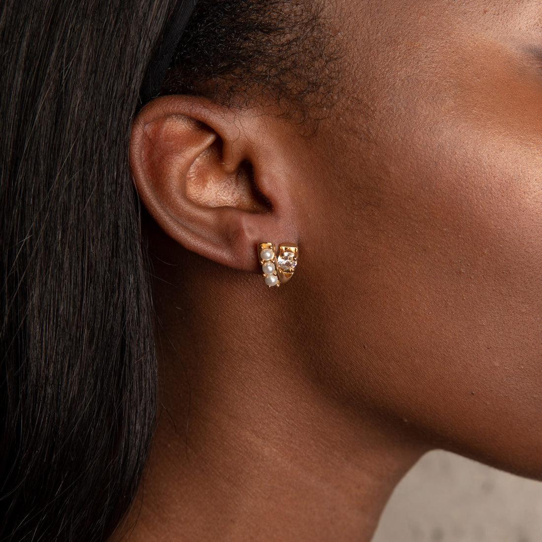 POTOSKA x YOJ Ever Stud Pearl Earrings in Gold