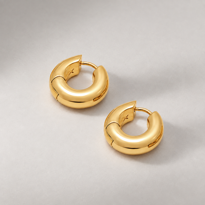 Sirso Midi Hoop Earrings in Gold