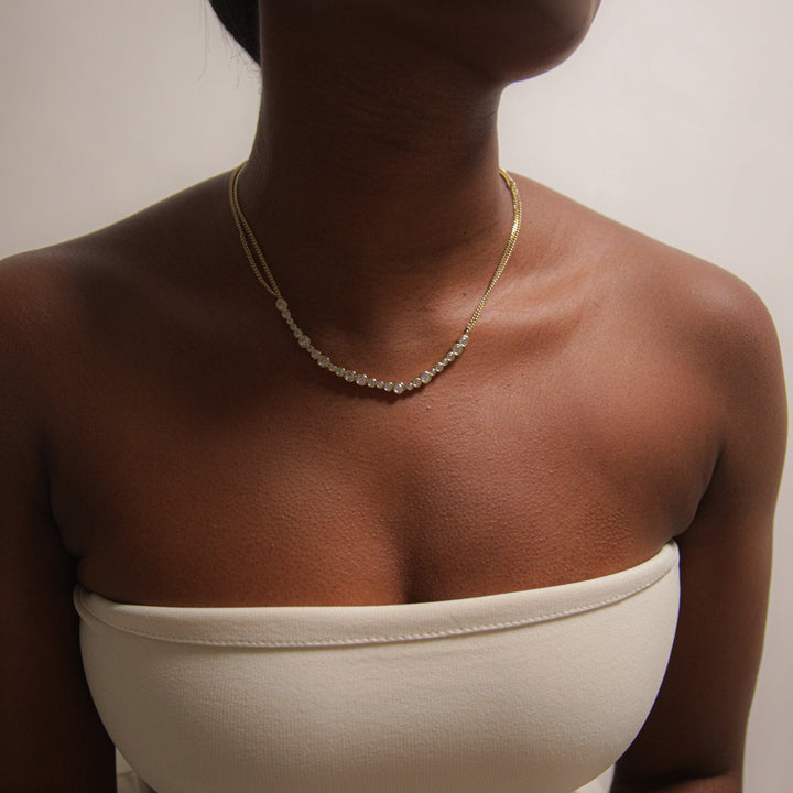Malvo Maxi Crystal Chain Necklace in Gold