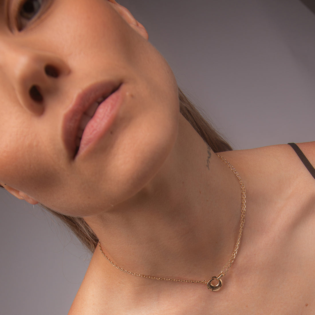 Infinity Necklace in Mix Chains in Gold
