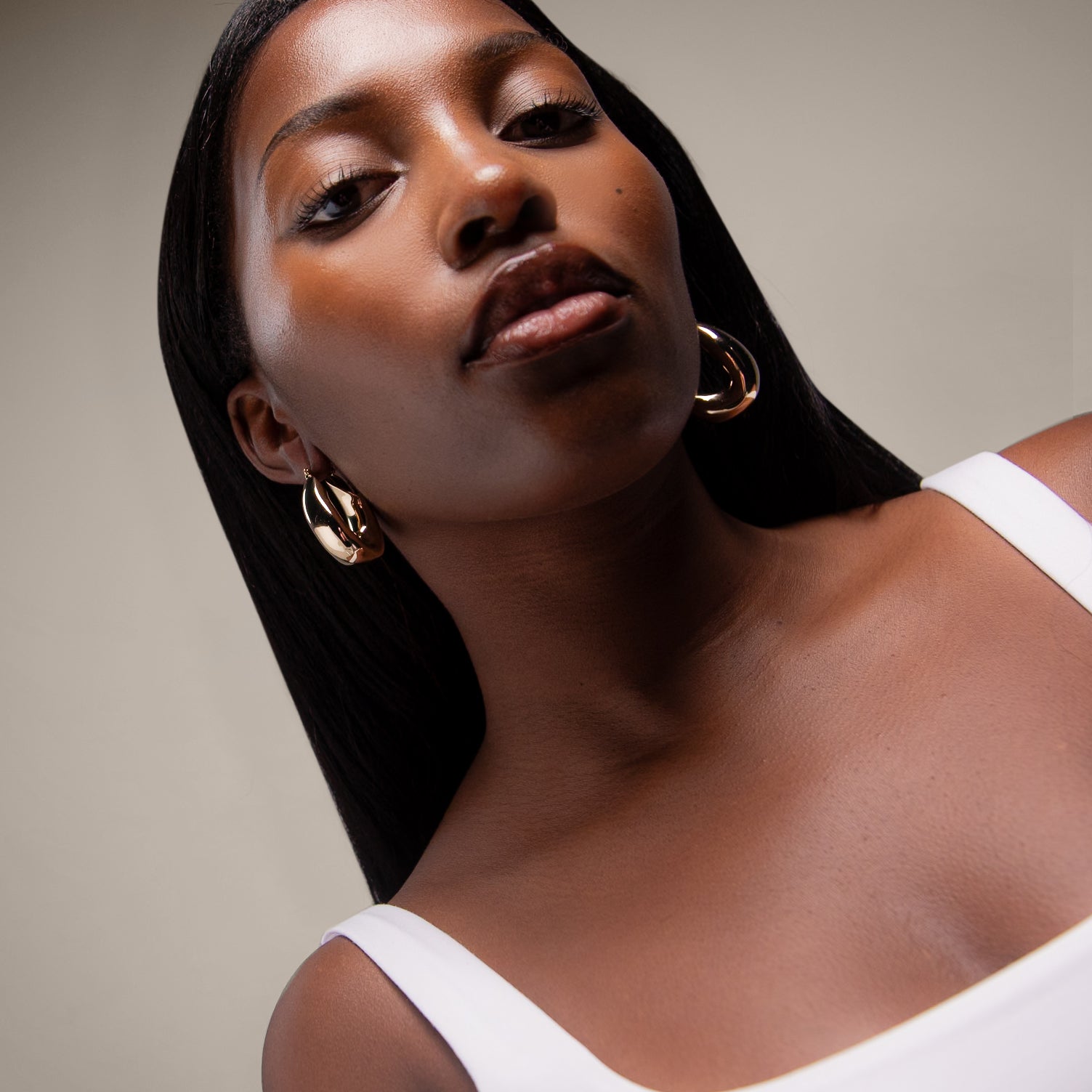 Maxi Falin Chubby Hoop Earrings in Gold