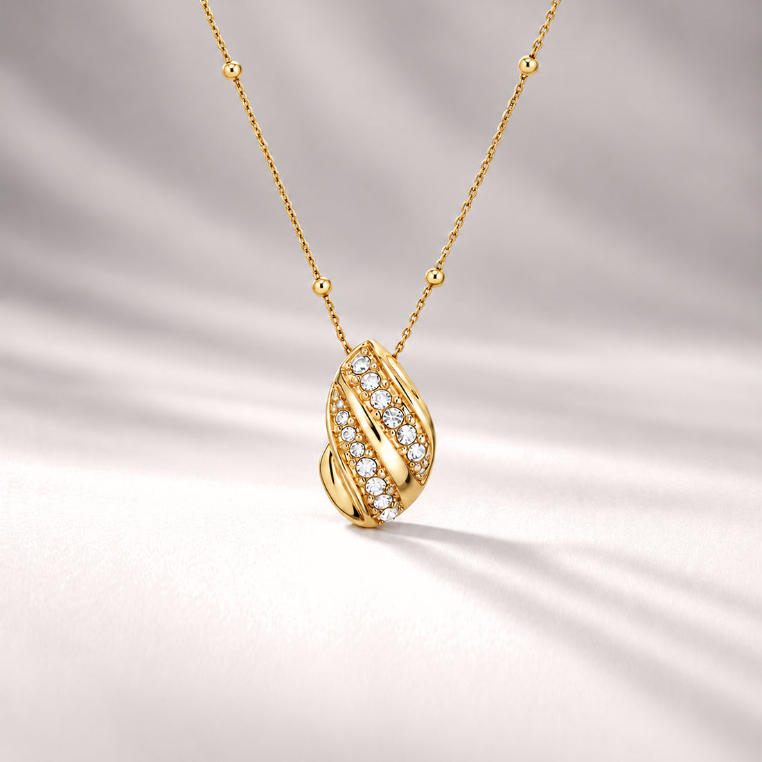 Twerto Mini Necklace In Gold & Crystals