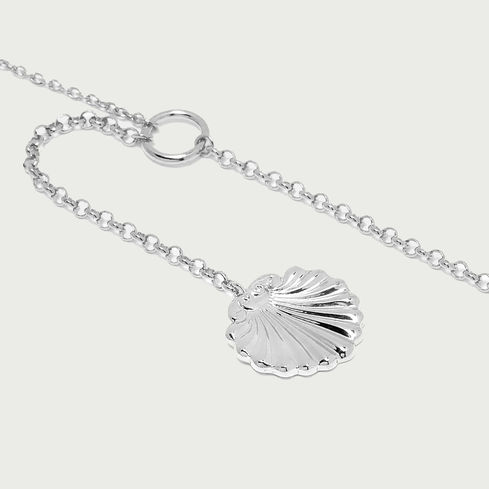 Coquille Shell Lariat Necklace in Silver