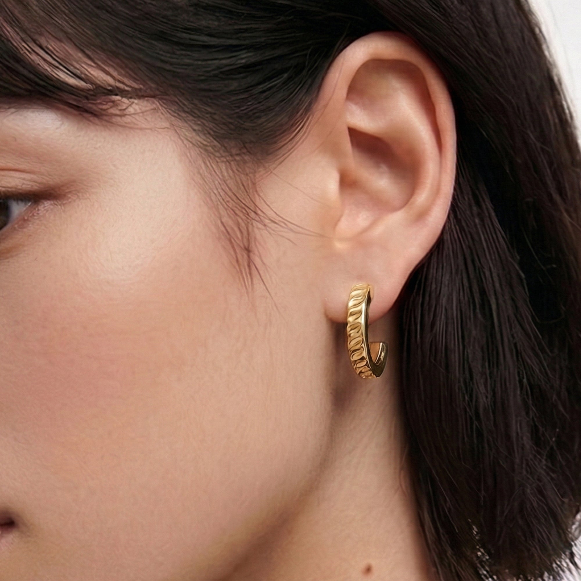Rorun Middi Hoop Earrings in Gold