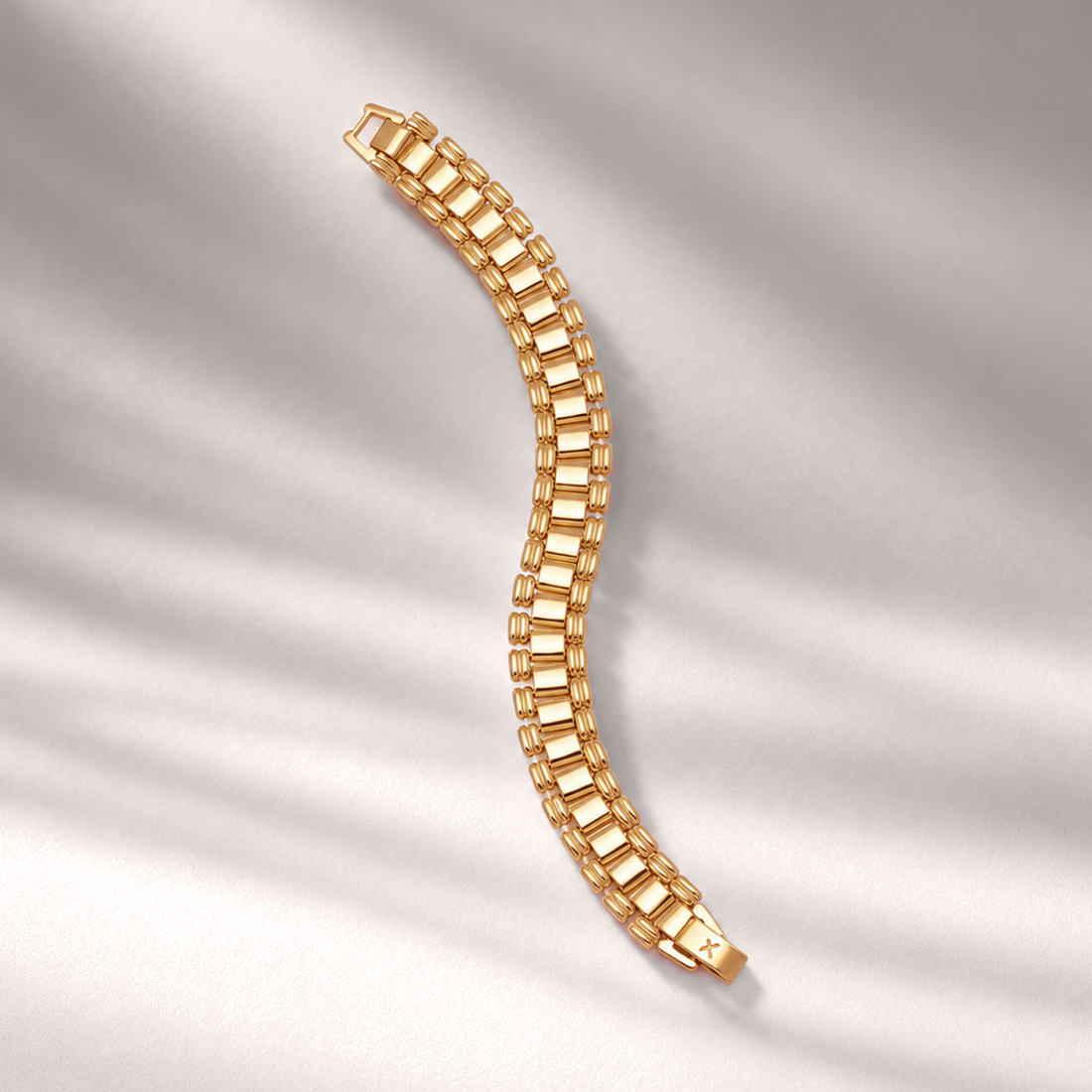 Crawford Watch Bracelet in Gold