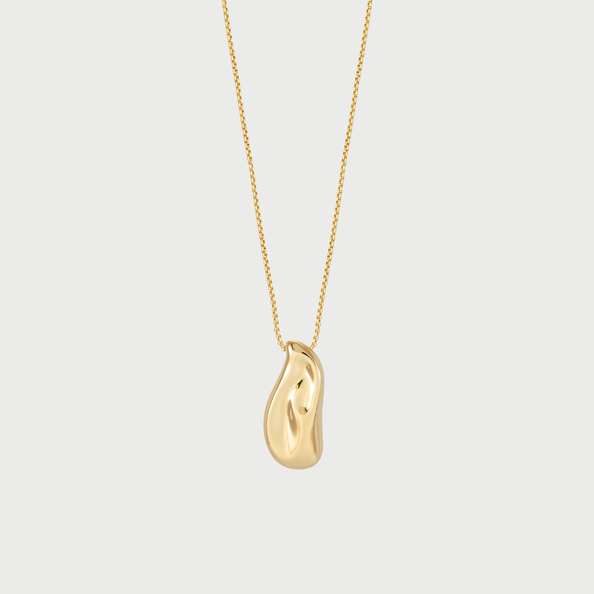 Perto Maxi Pendant Necklace in Gold