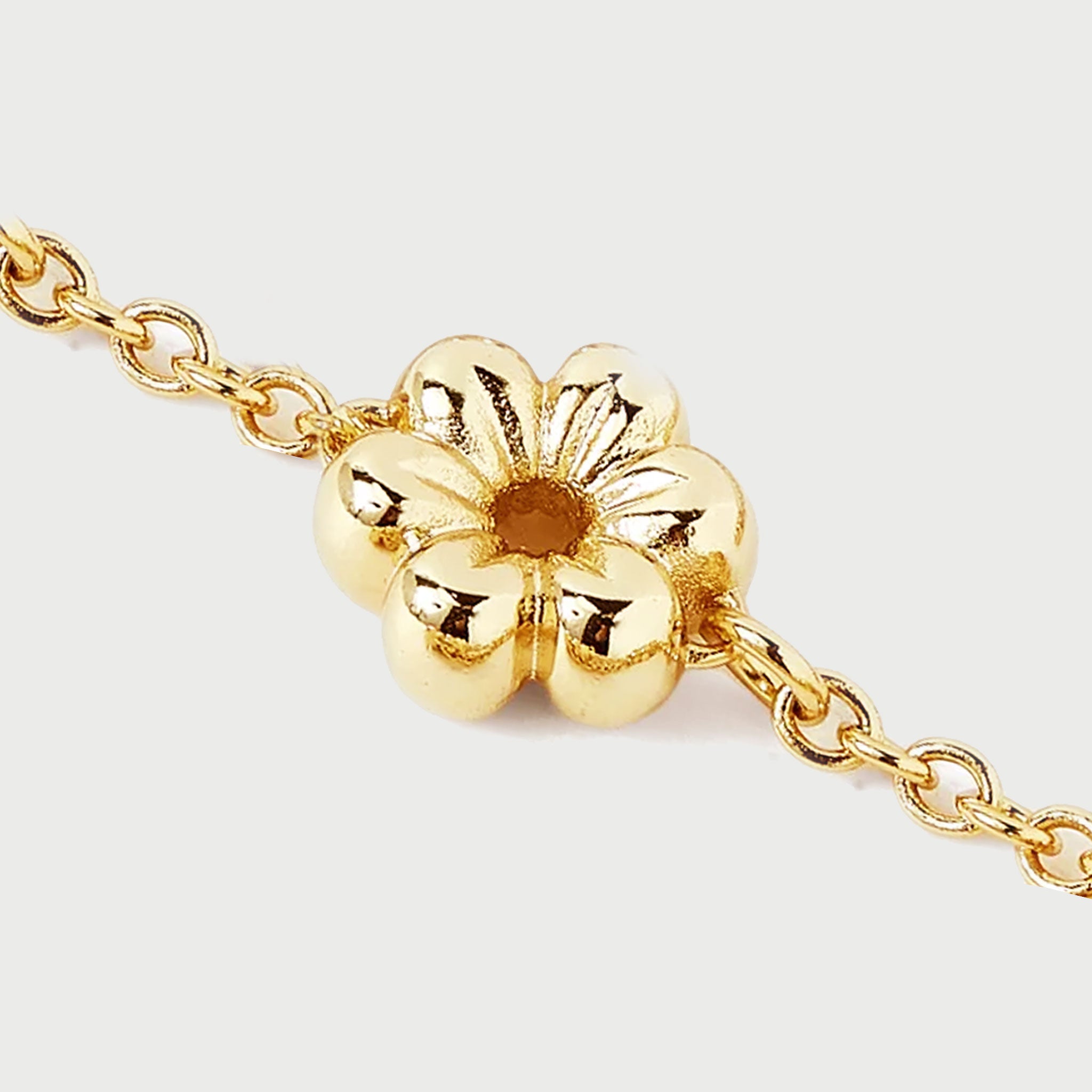 LULO MULTI FLOWER BRACELET IN GOLD
