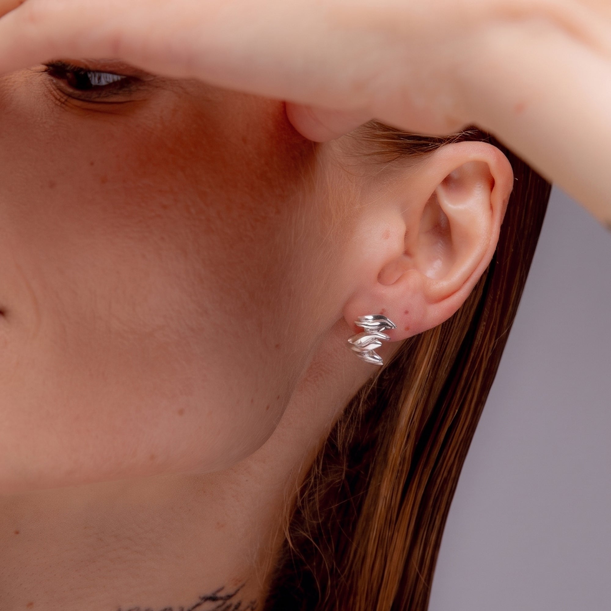 Lifter Mini Earrings in Silver