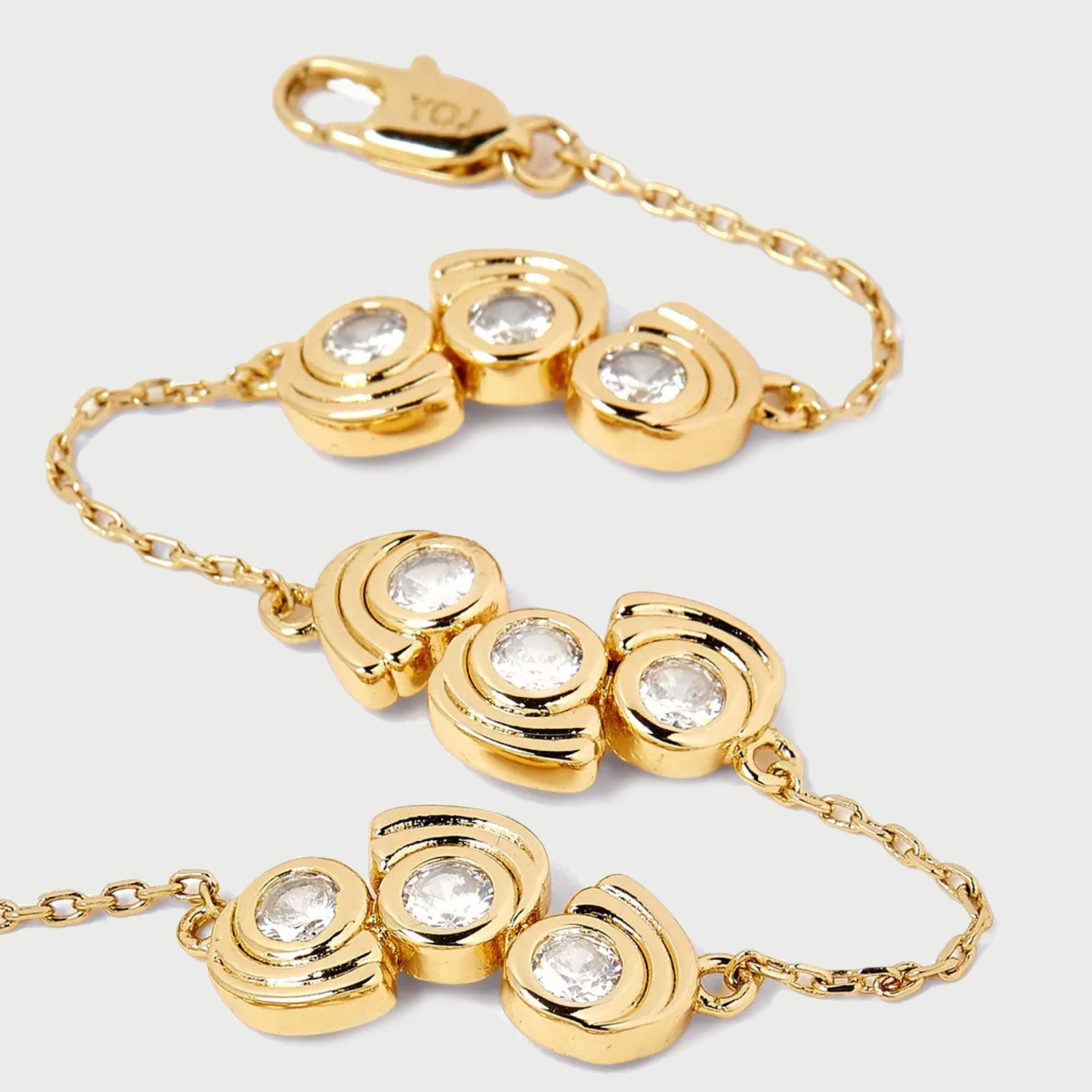 Mavlo Crystal Chain Bracelet in Gold