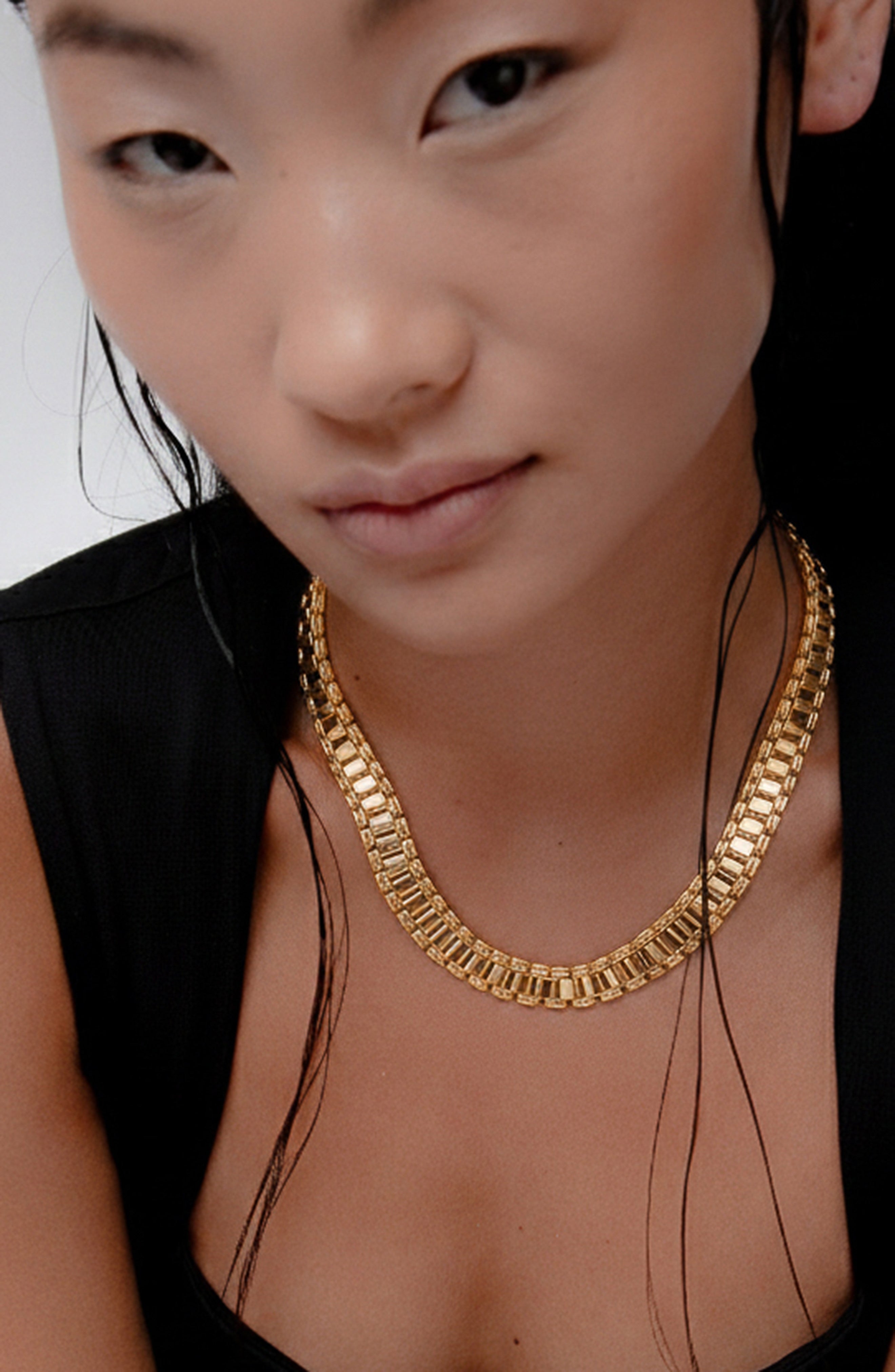 Cratford Necklace in Gold