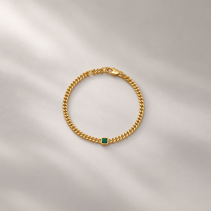 Pea Malachite Stone Curb Chain Bracelet in Gold