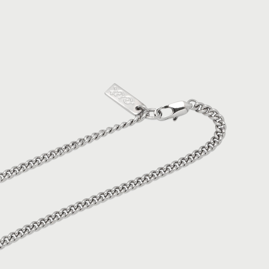 Teddy Pendant Necklace in Silver