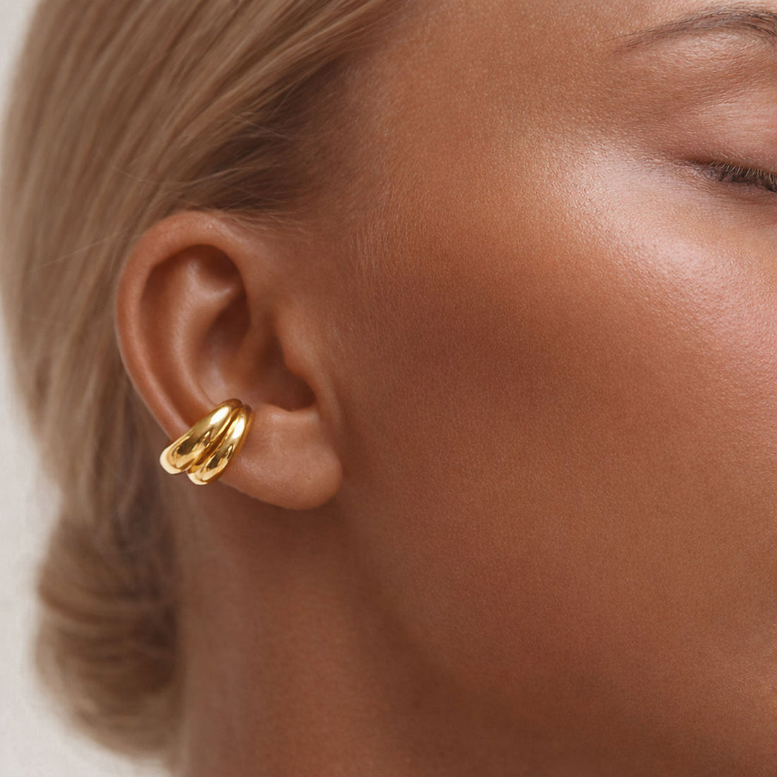 Charlotte x YOJ Ripple Cuff in Gold