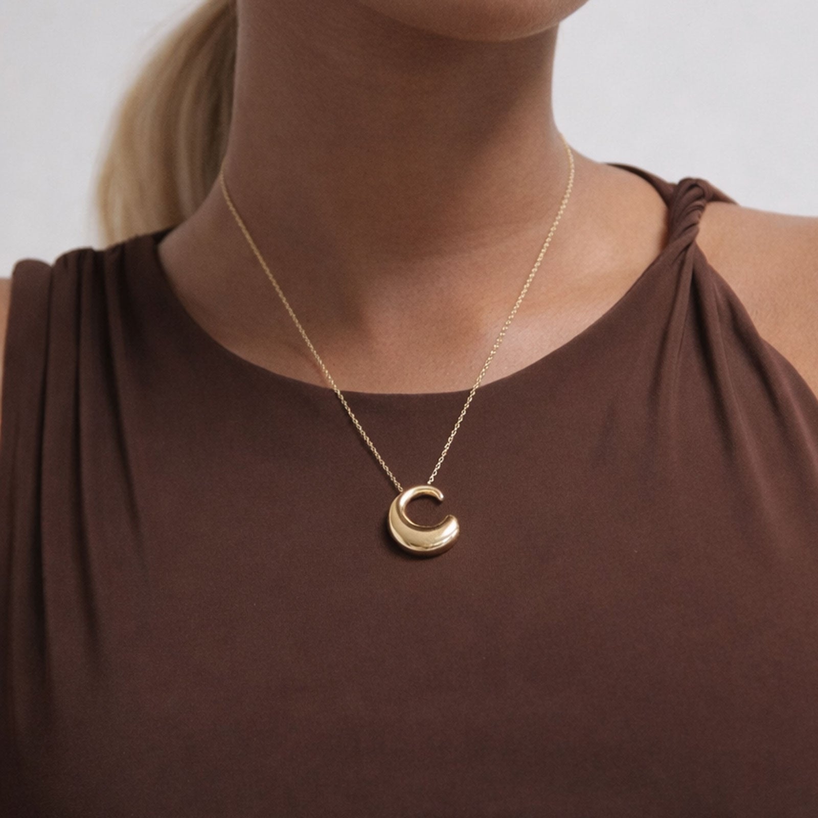 Charlotte x YOJ Astra Liquid Necklace in Gold