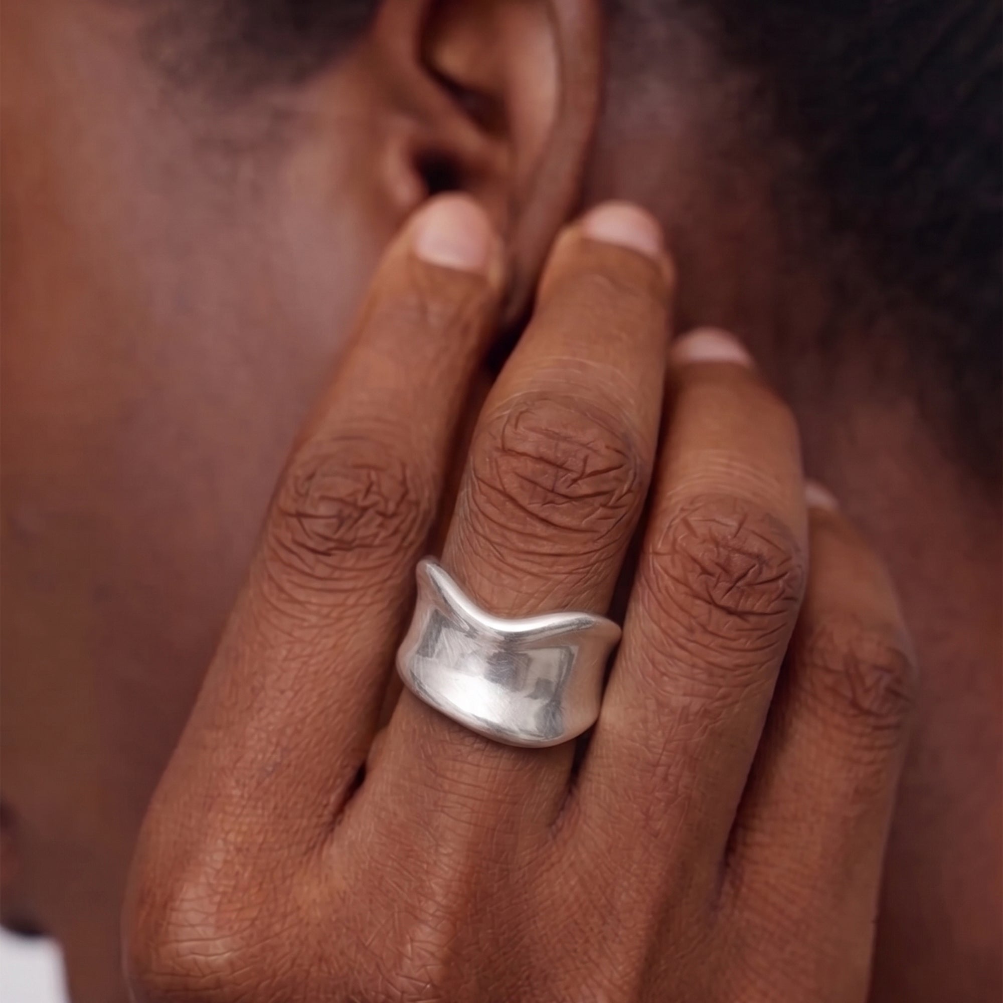 Molten Curve Ring in Silver