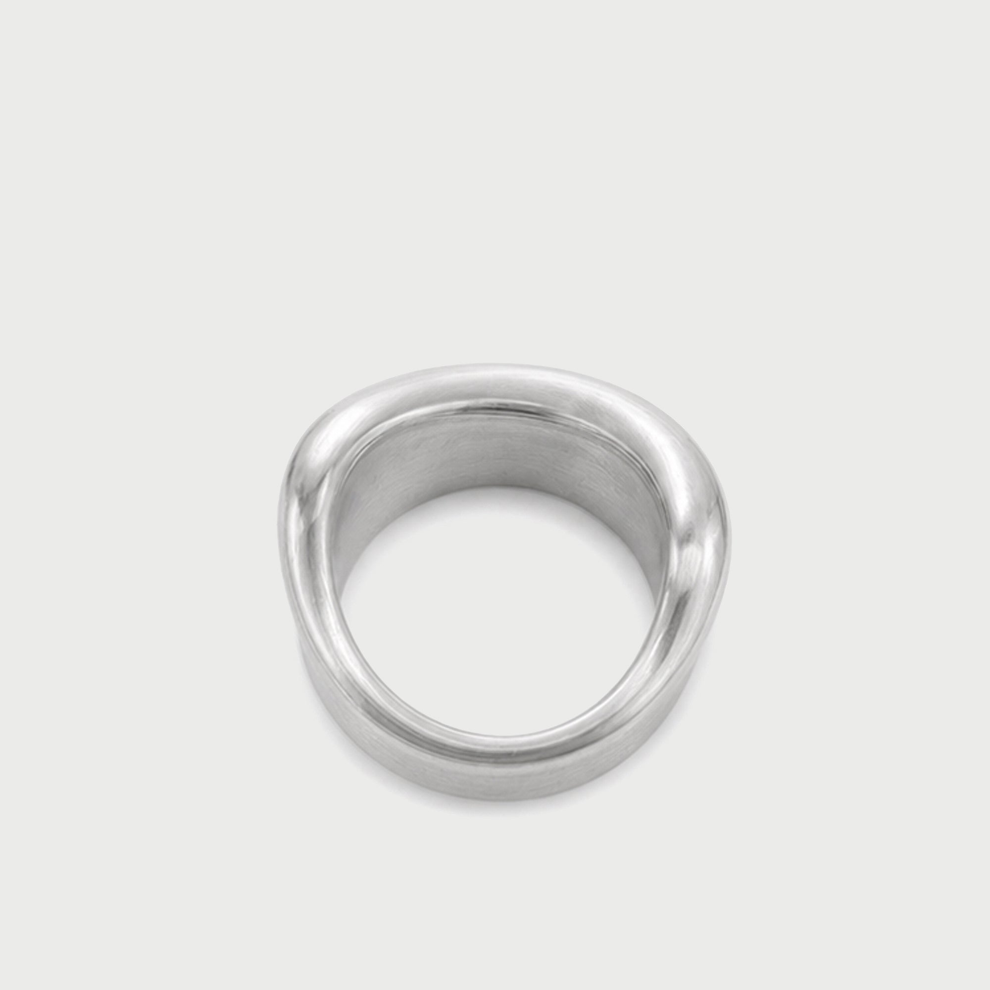 Molten Curve Ring in Silver