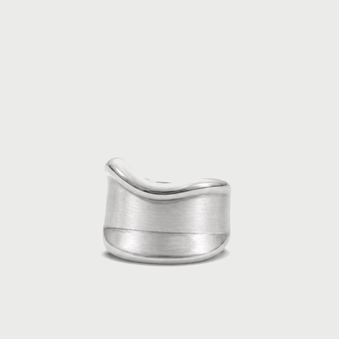 Molten Curve Ring in Silver
