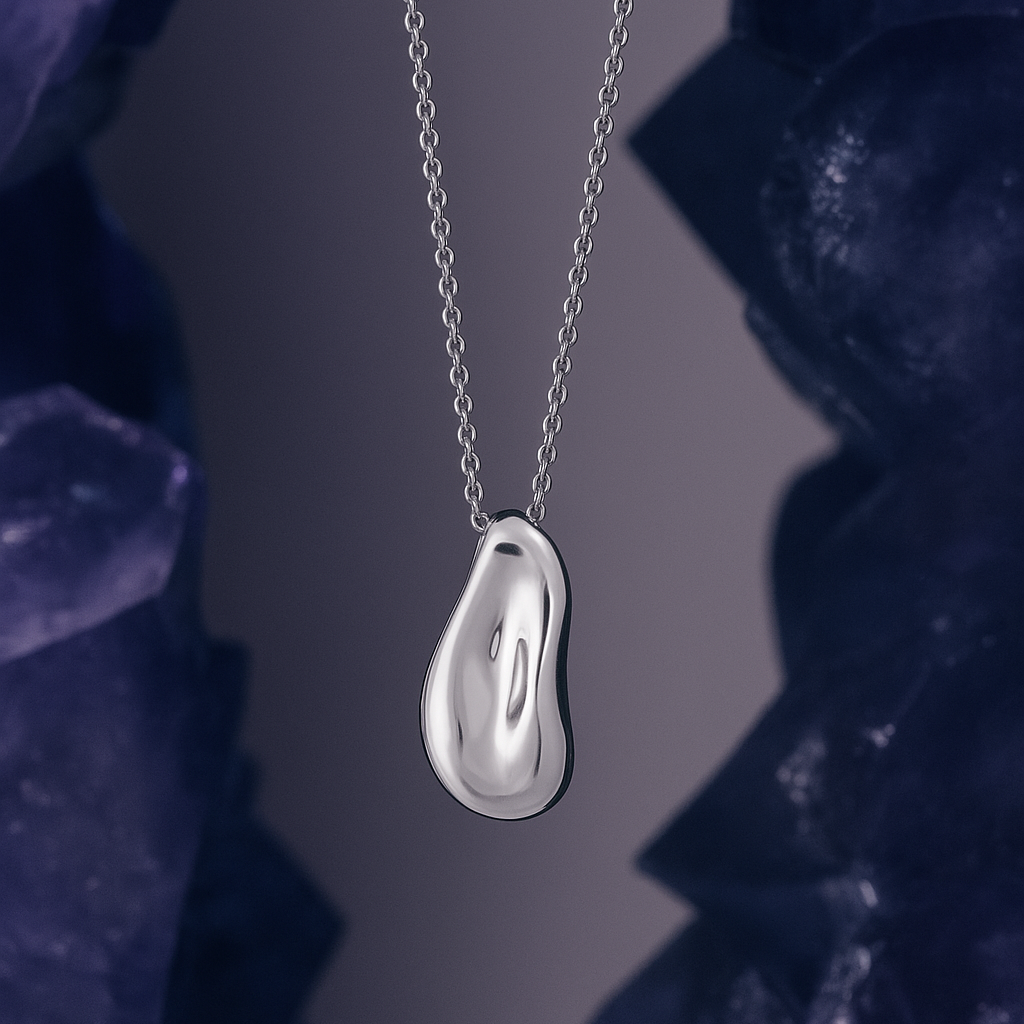 Perto Maxi Pendant Necklace in Silver