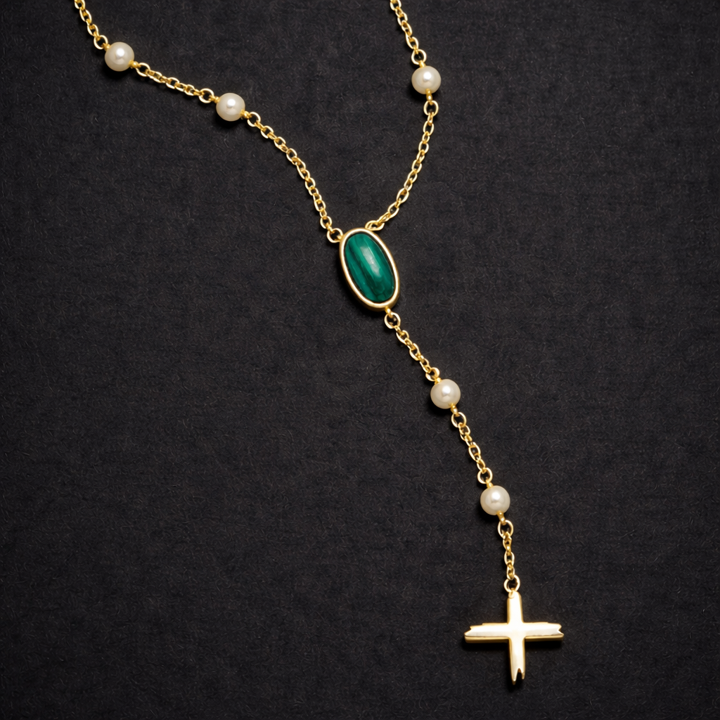 ROSARY NECKLACE IN GOLD