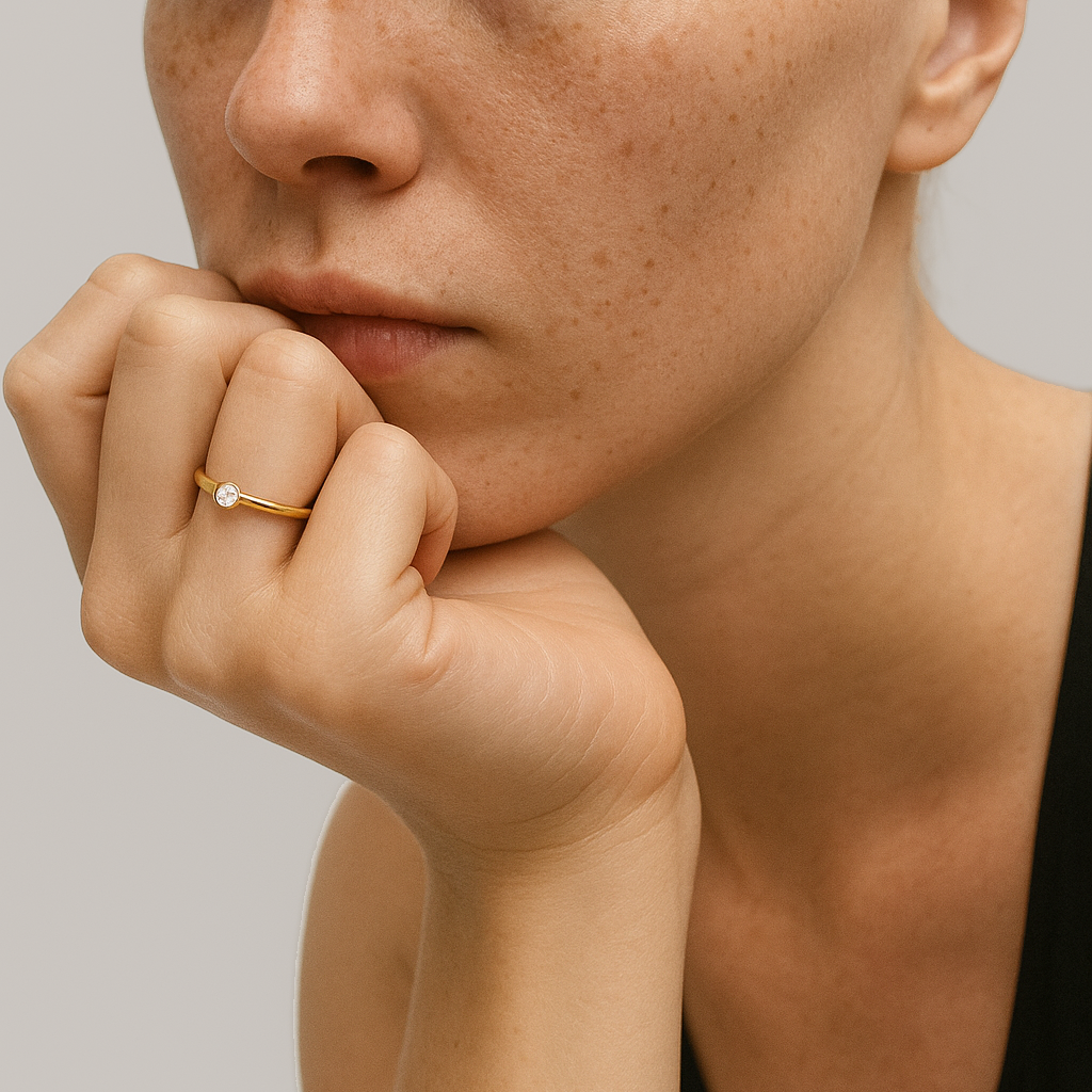 14ct Yellow Gold Diamond Band Ring